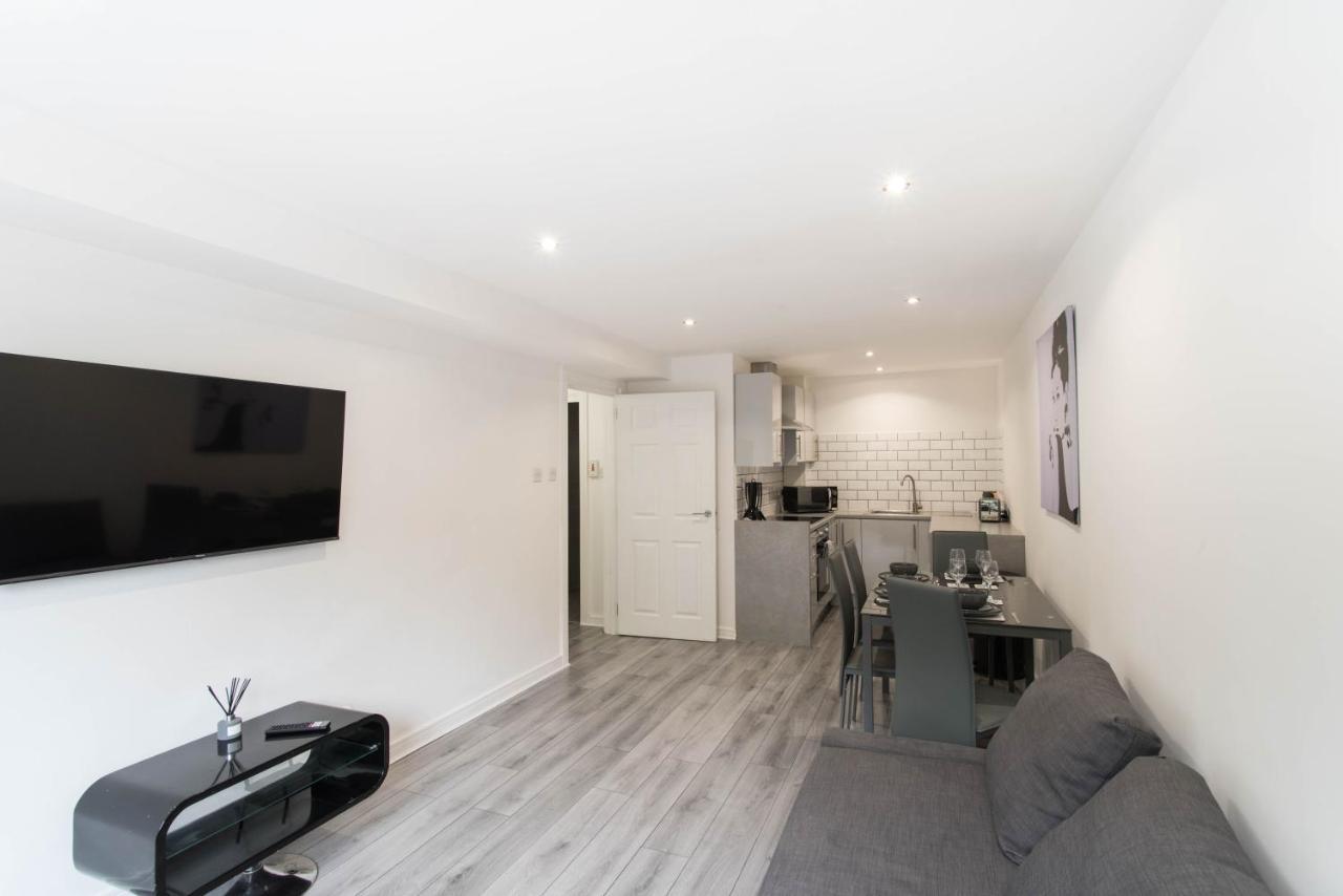 Lovely Apartment 5 Minutes From City Centre, West End And Hydro Глазгоу Екстериор снимка