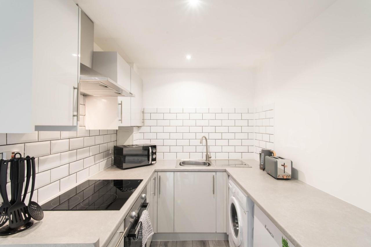 Lovely Apartment 5 Minutes From City Centre, West End And Hydro Глазгоу Екстериор снимка